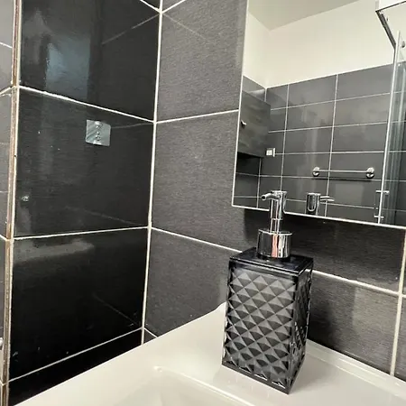 Centro-la Casa Di Lucio 4* Nápoles