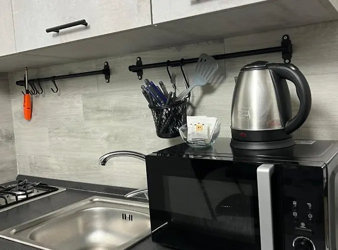 Centro-la Casa Di Lucio Oda ve Kahvaltı Napoli